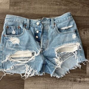 Levis 501 distressed shorts